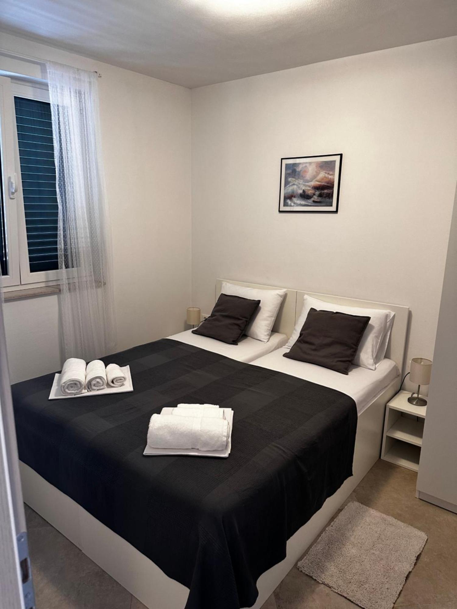 Divine Apartments Baska  Exterior photo