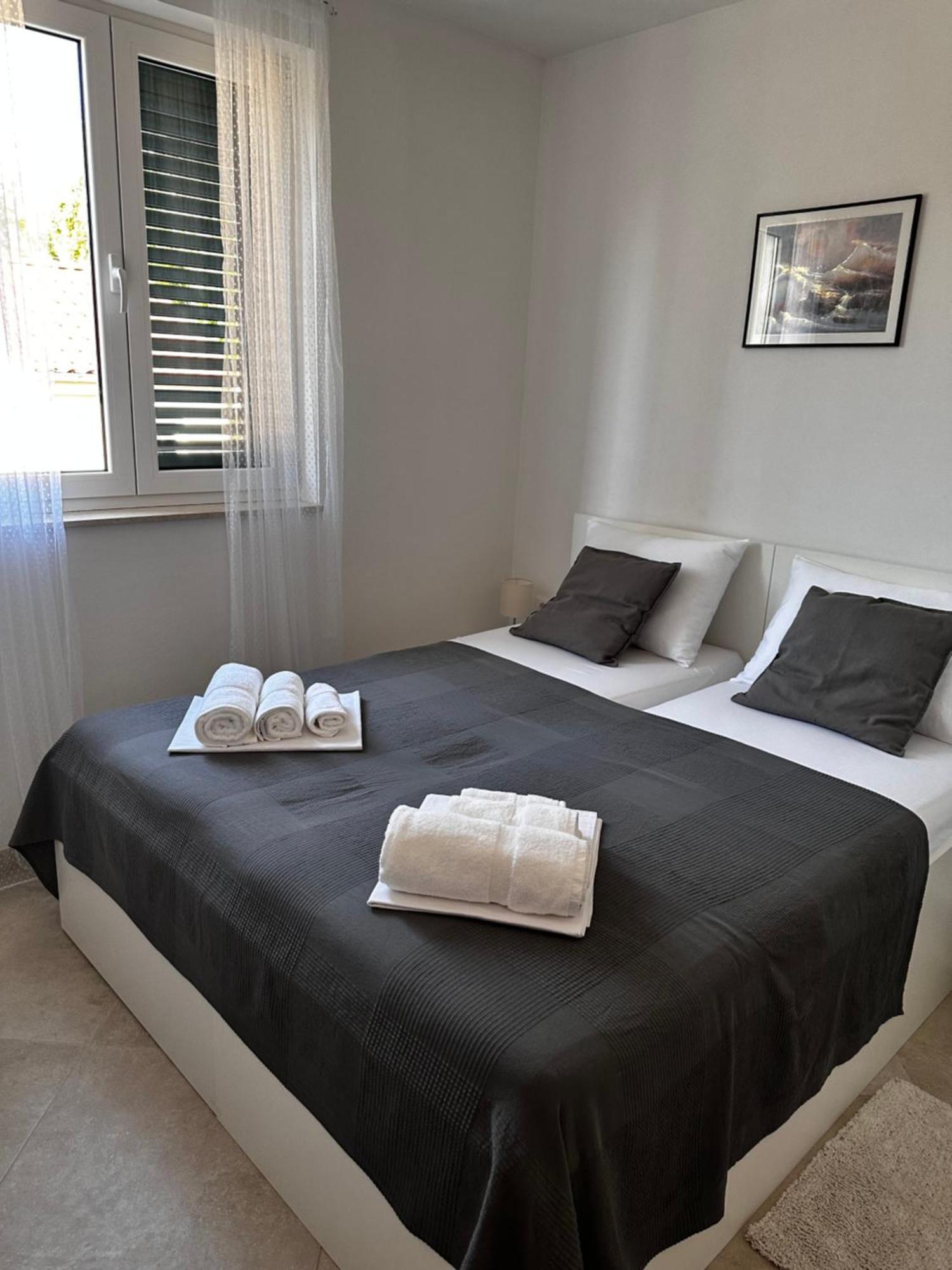 Divine Apartments Baska  Exterior photo